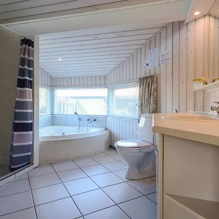 Дом отдыха Amazing In With Sauna *