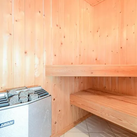 Дом отдыха Amazing In With Sauna *